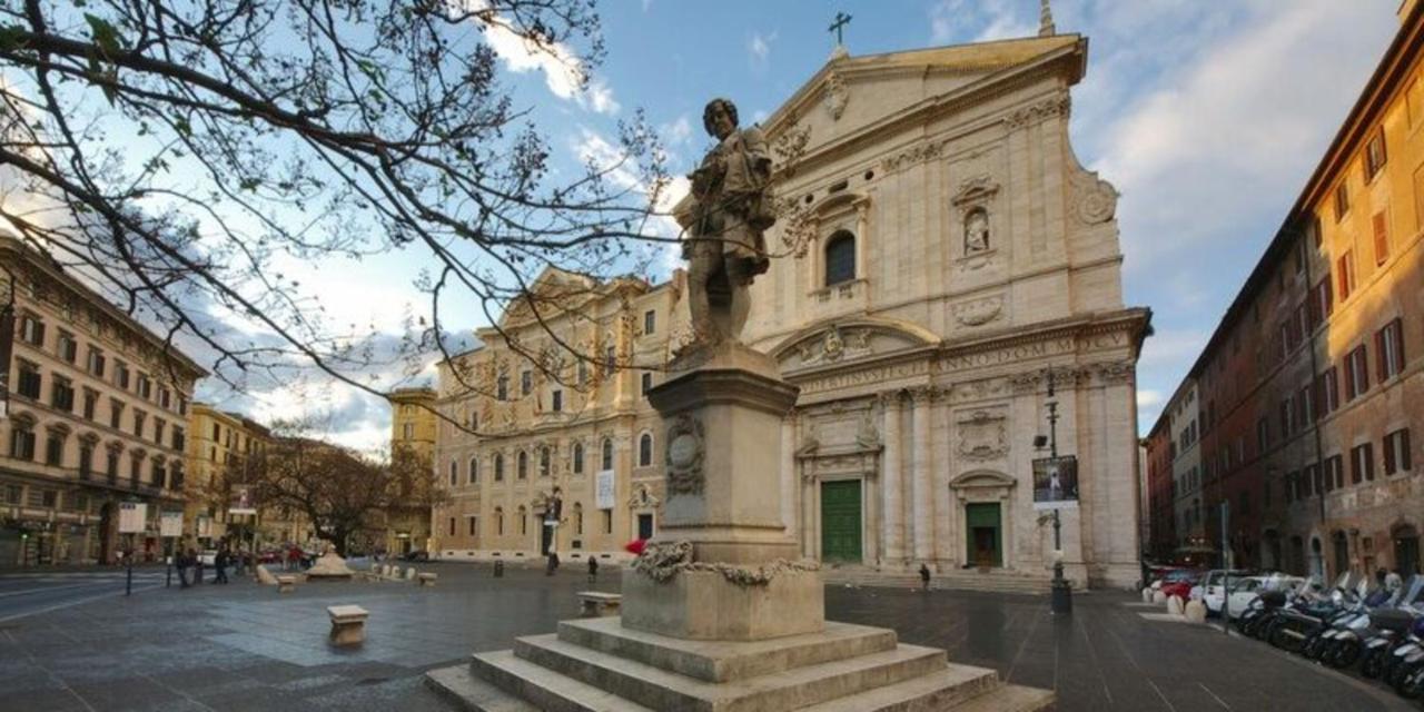 Vittorio Emanuele By Halldis Rome Exterior photo